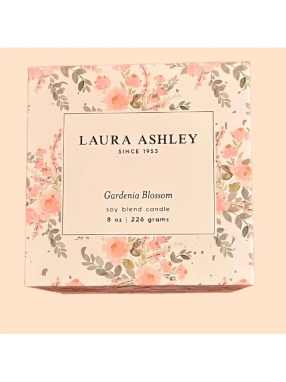 🆕- Laura Ashley Gardenia Blossom Soy Blend 8oz Candle in Gift Box
